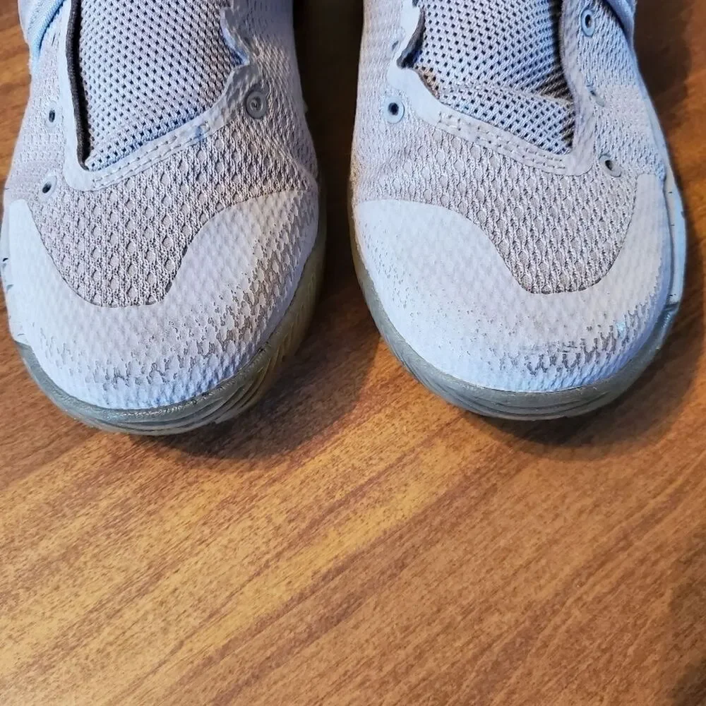 Nike Kyrie 2 Touch Factor Sneakers 6Y Gray Gold Basketball Shoes